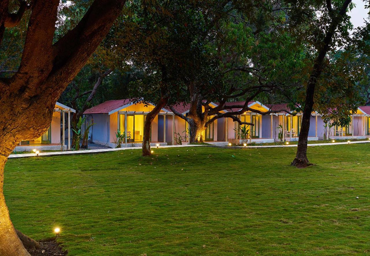 Blu Resorts Vagator Exterior photo